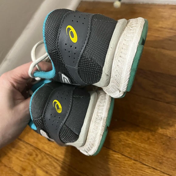 ASICS | Gray and Blue Athletic Shoes - Picture 3 of 7